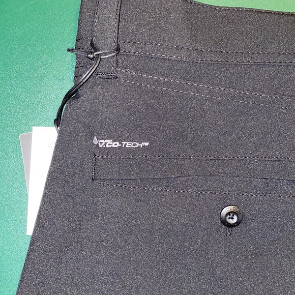 NWT!! Volcom Frickin Cross Shred Hybrid Shorts Size 36 - Picture 12 of 12